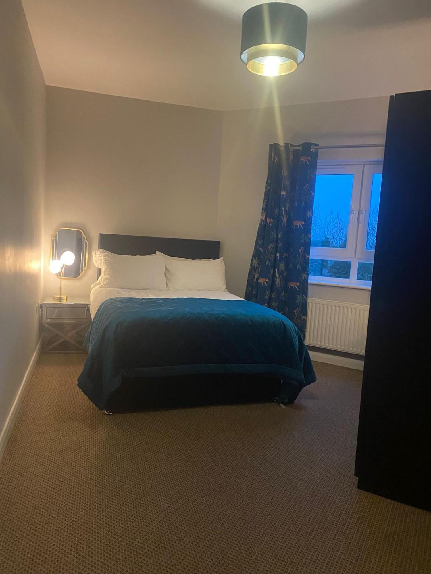 Hastings Apartments Extra Large Self Catering Apt Tourism Certified Free Parking Wifi Белфаст Экстерьер фото